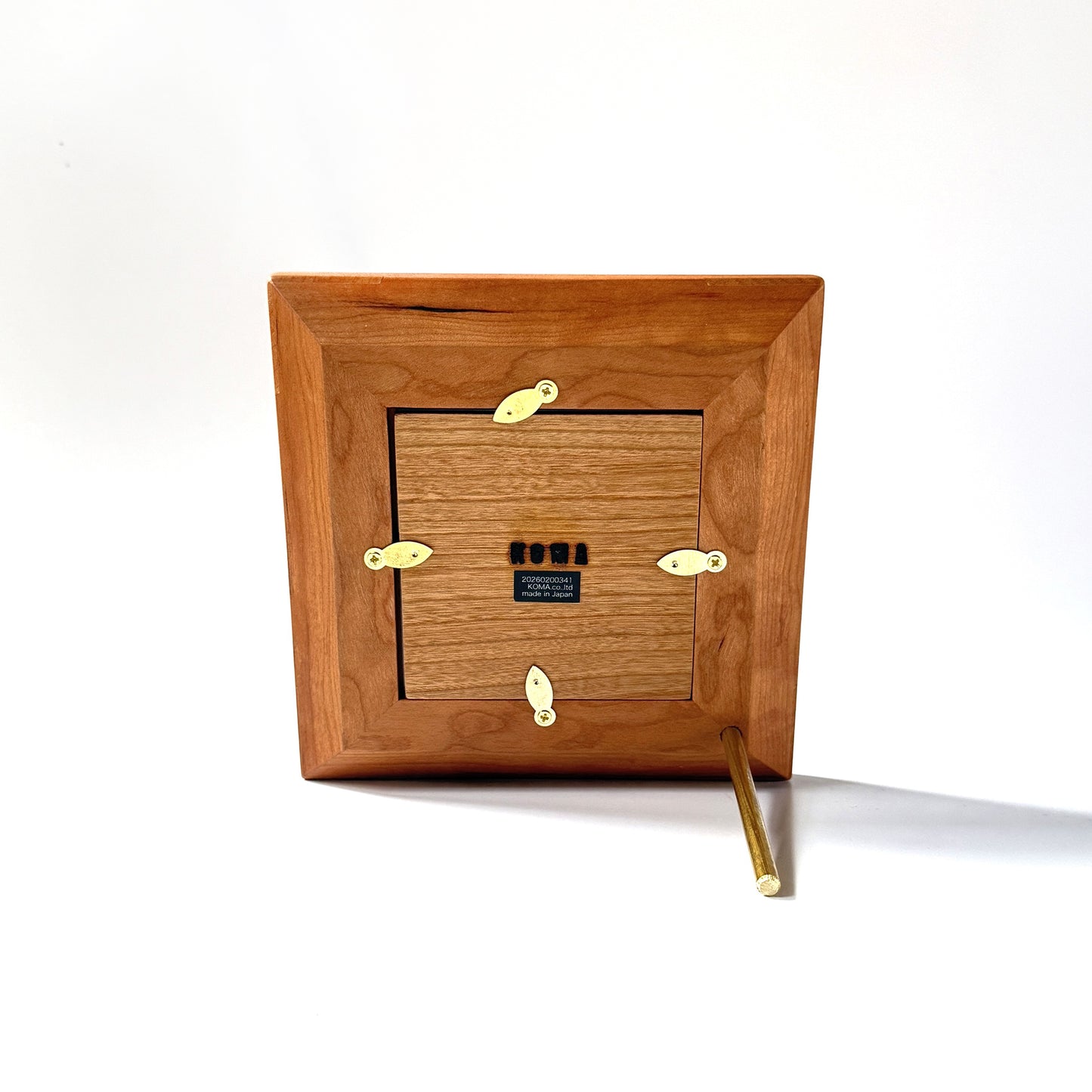 Cherry / square<br>W 6.3 × D 6.3 × H 1.2 in (160 × 160 × 30 mm)