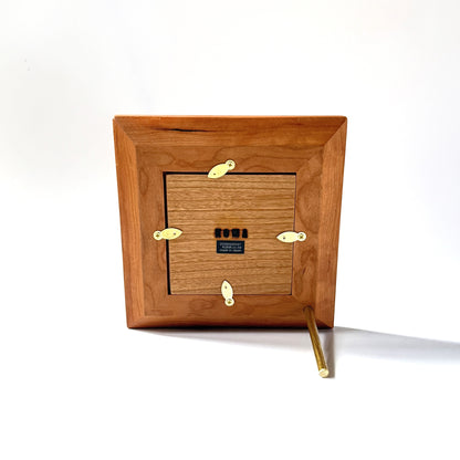 Cherry / square<br>W 6.3 × D 6.3 × H 1.2 in (160 × 160 × 30 mm)