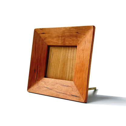 Cherry / square<br>W 6.3 × D 6.3 × H 1.2 in (160 × 160 × 30 mm)