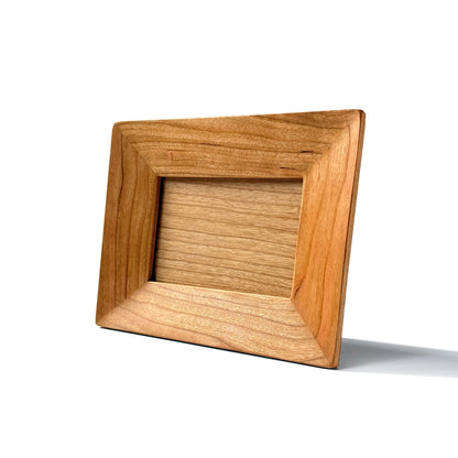 Cherry / rectangle<br>W 7.9 × D 6.3 × H 1.2 in (200 × 160 × 30 mm)