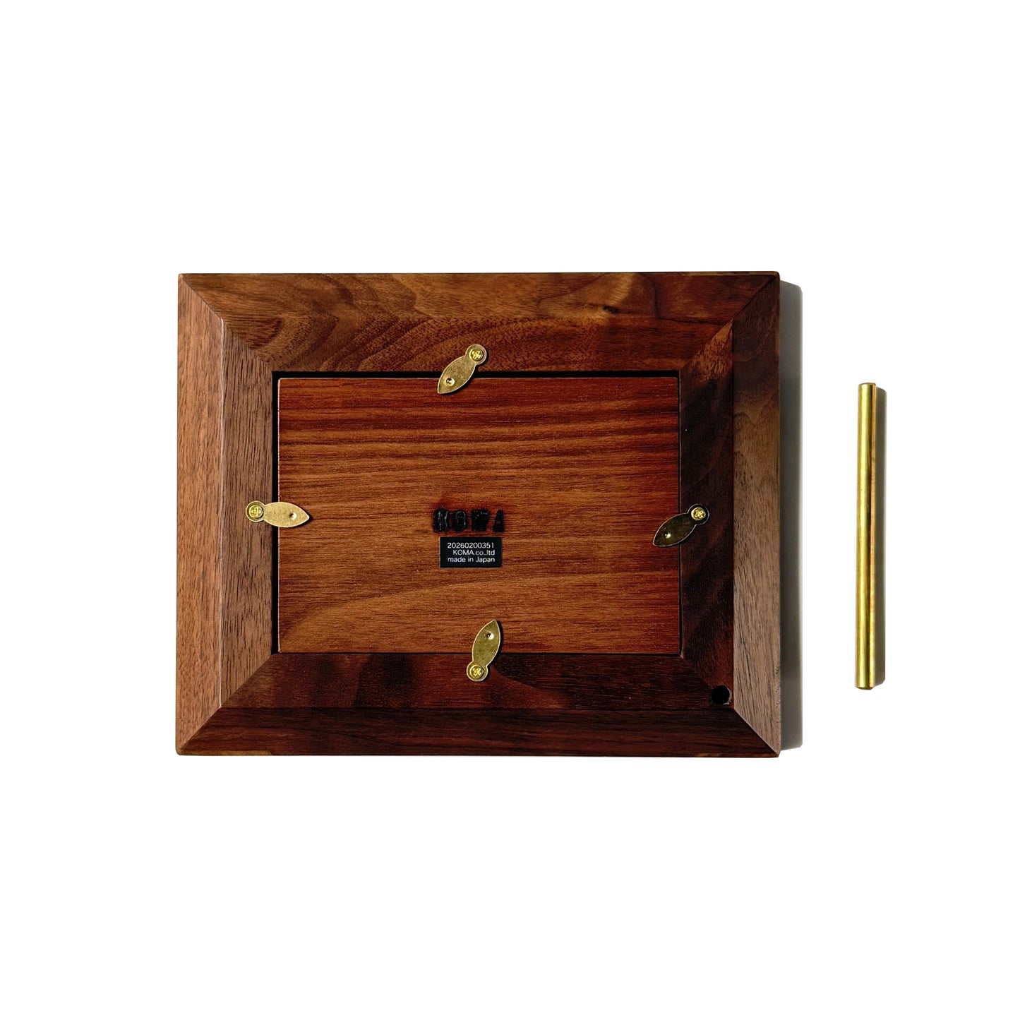 Walnut / rectangle<br>W 7.9 × D 6.3 × H 1.2 in (200 × 160 × 30 mm)