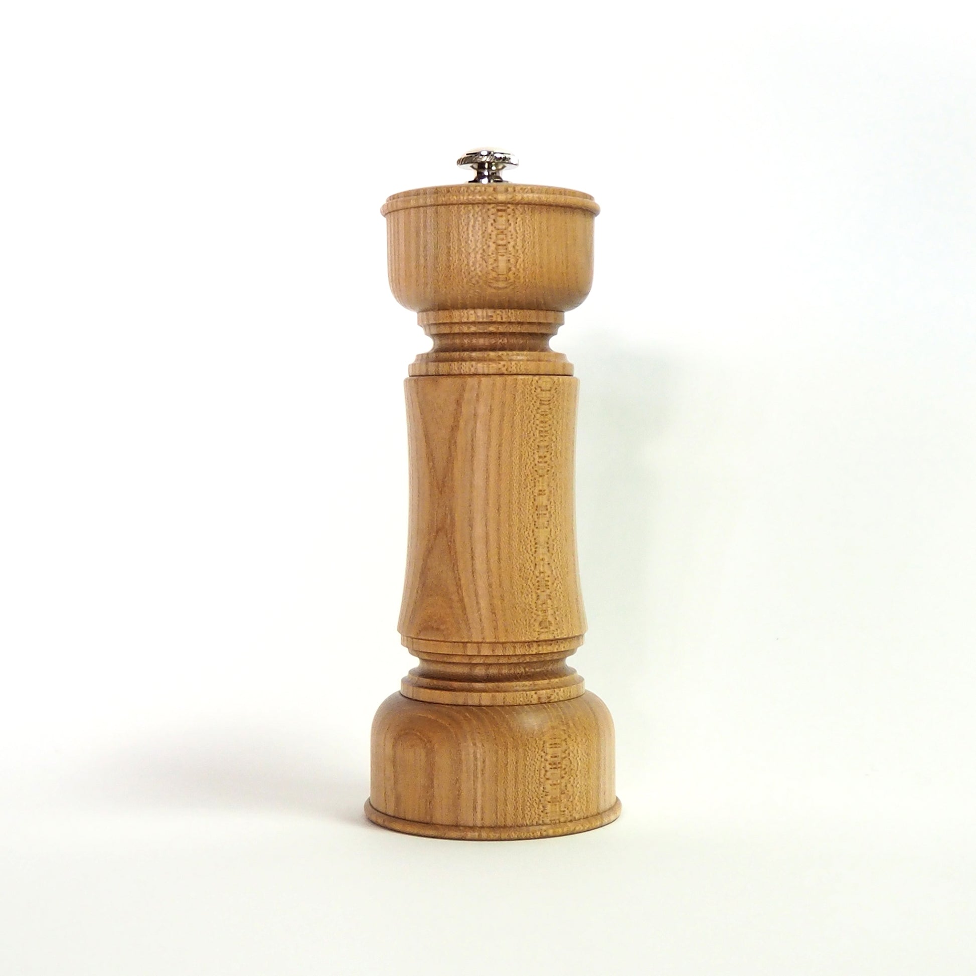 Donburi: Diameter 2.5 in (63 mm) · H 5.9 in (150 mm) / Elm