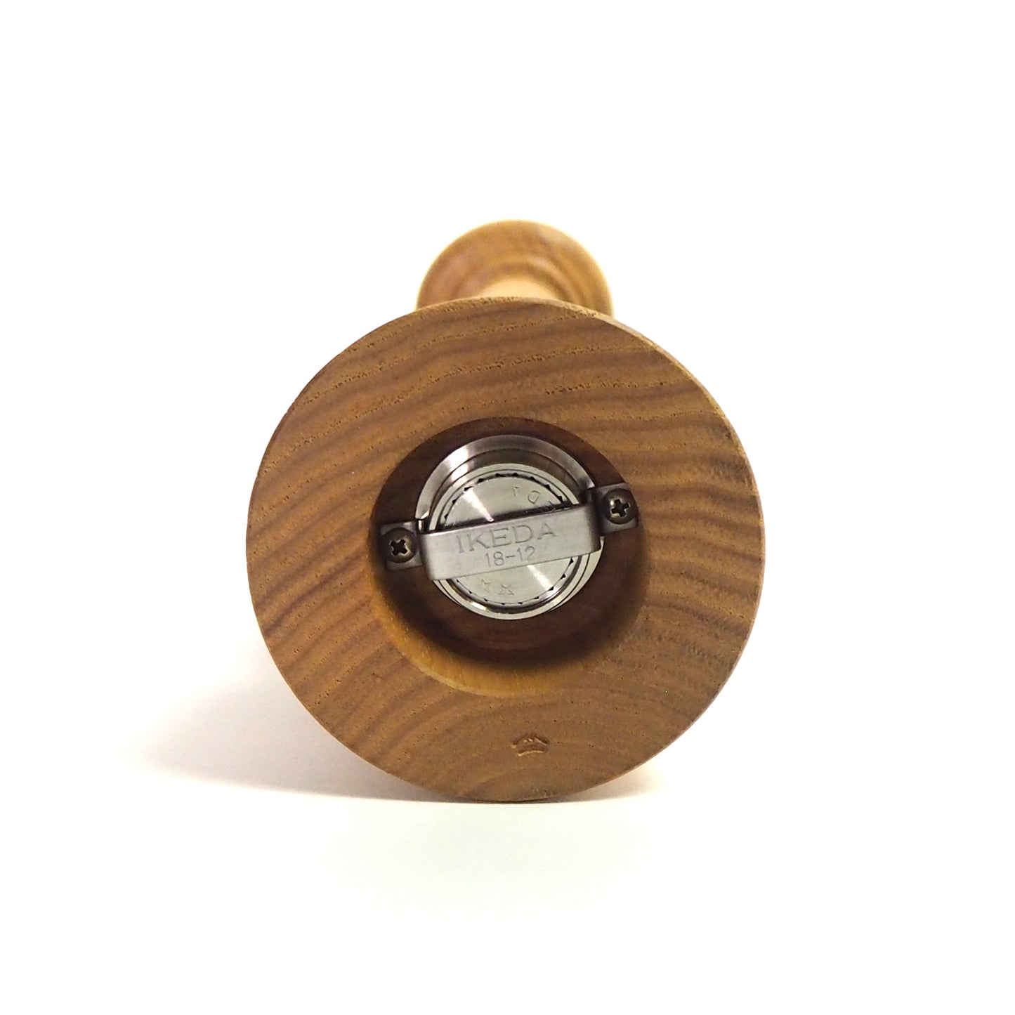 Seattle Tower: Diameter 3.0 in (76 mm) · H 9.0 in (228 mm) / Chestnut