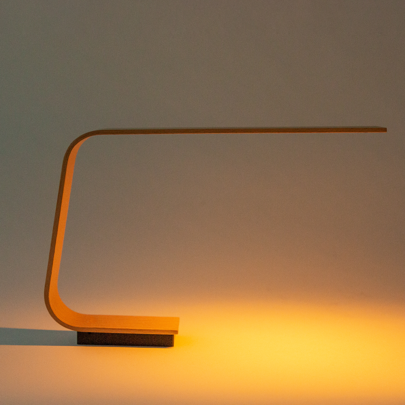 U-Shape Style: approx. w255 × d 42 × w 160 mm / 170 g (w 10.04 × d 1.65 × h 6.30 in / 6 oz)