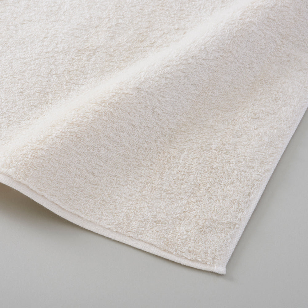 Watanabe Pile Bangalore Organic Towel<br>Ecru