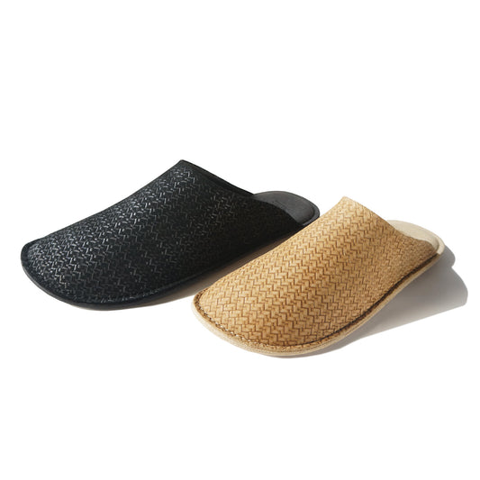 Room shoes "REELA" in Embossed Leather