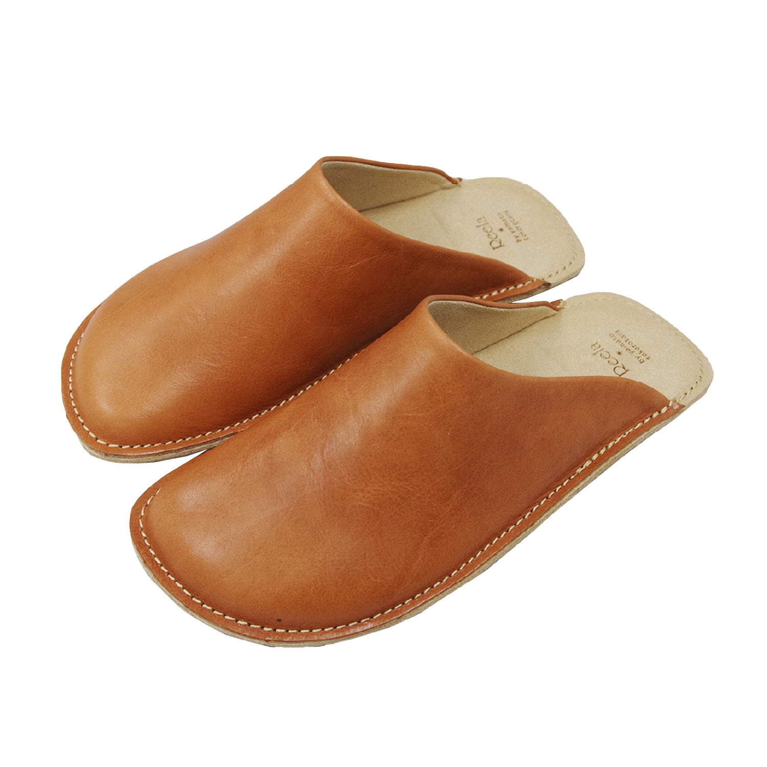 Room shoes "REELA" in  Waxed Leather Camel
