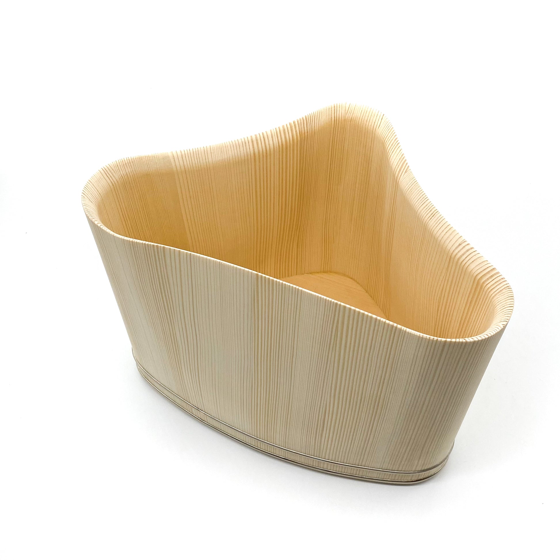 Triangle: 285 × 180 × height 232 mm