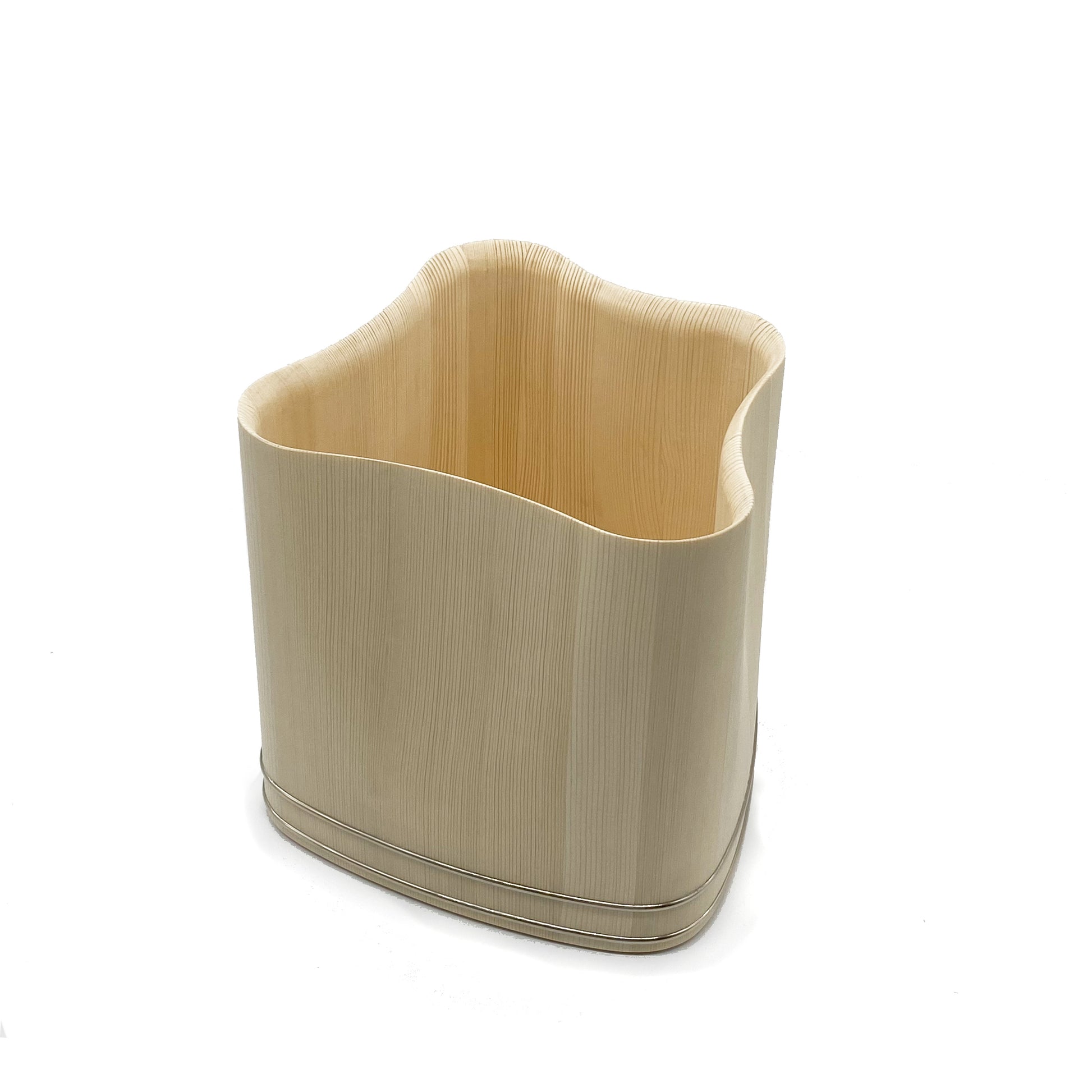 Square: 275 × 255 × height 232 mm